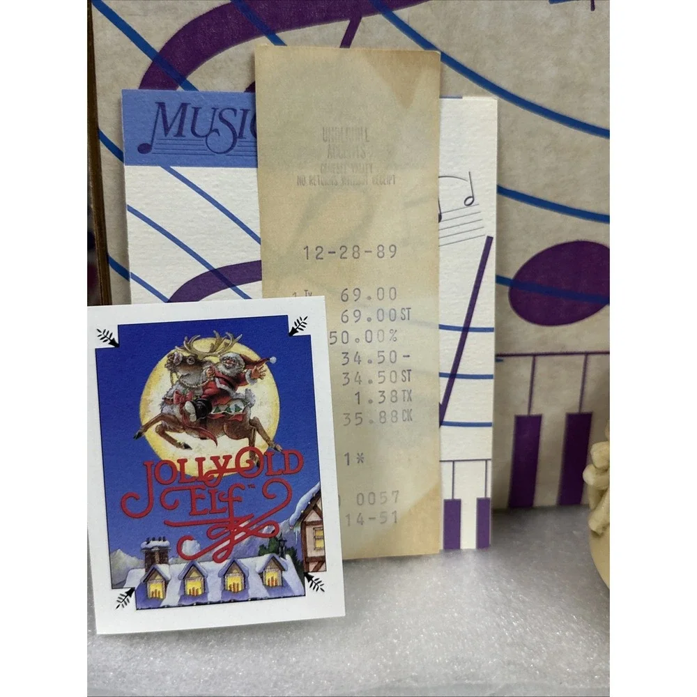Music Makers Santa Claus with Cat Armchair Music Box‎ Plays Have Yourself A Merr